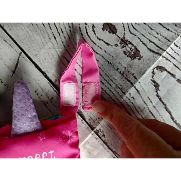 Make Believe Ideas Sensory Snuggables Unicorn Fun Tails Soft Cloth Book - Picture 7 of 8